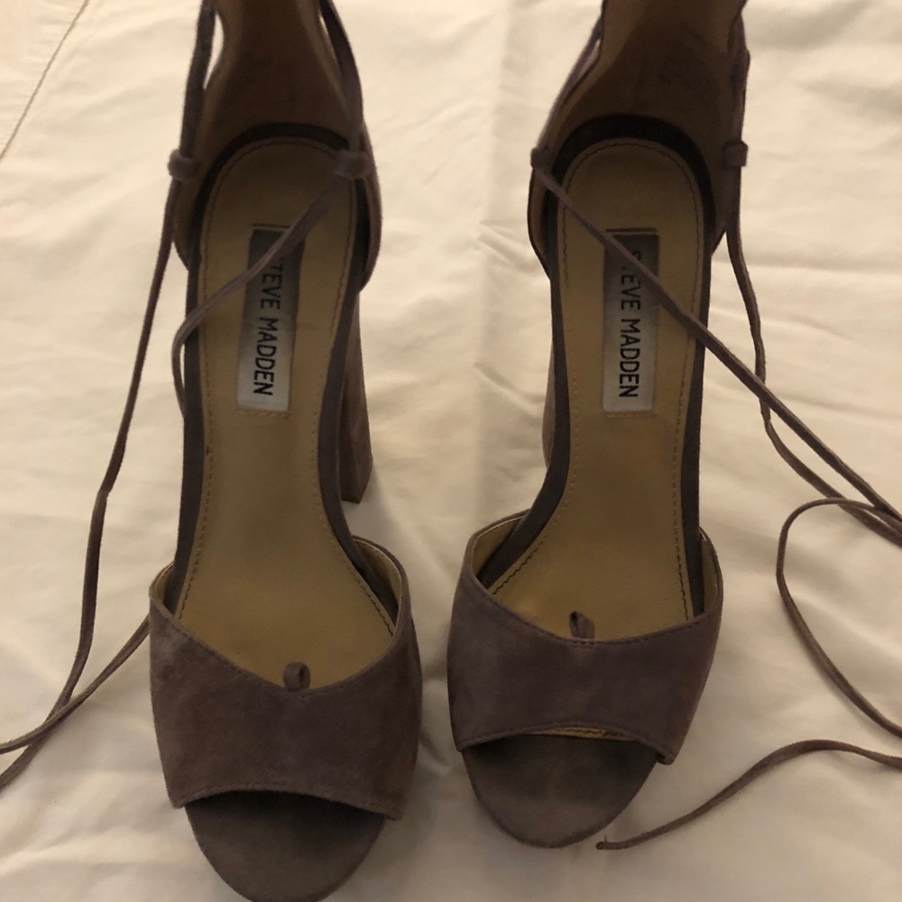Steve Madden Chunky Strap up High Heels